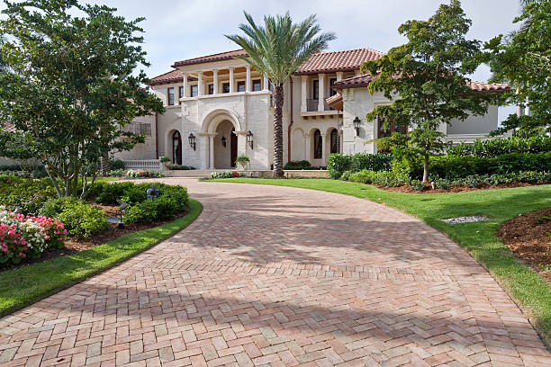 Best Interlocking Driveway Pavers  in Pinewood, FL